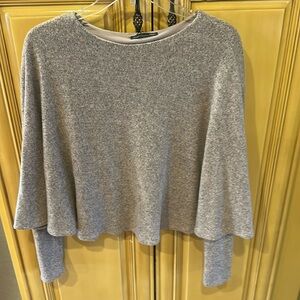 Ladies sweater size M New Without Tags